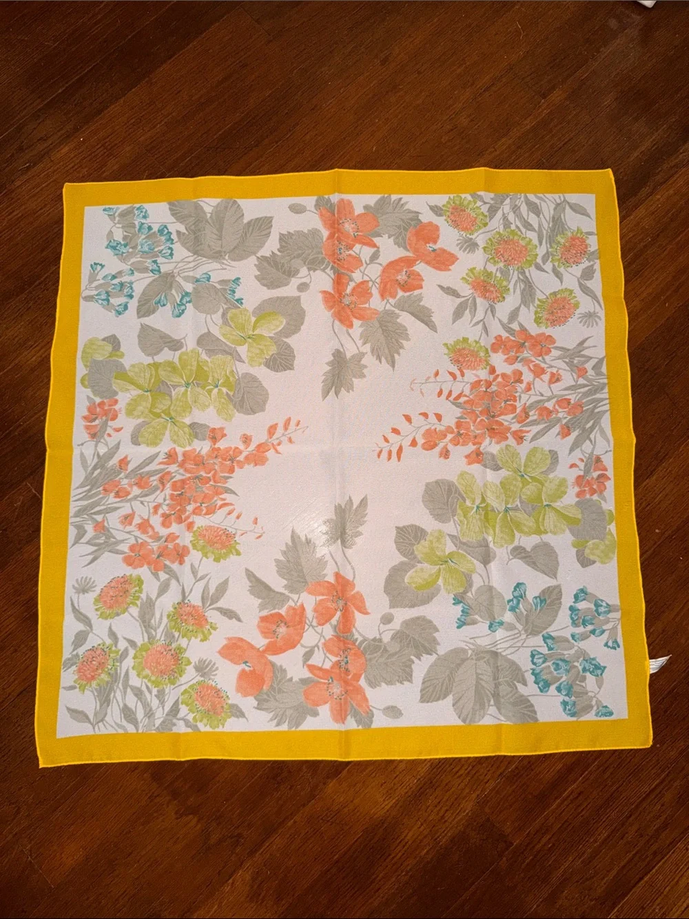 Women’s Vintage Floral Yellow Border Scarf